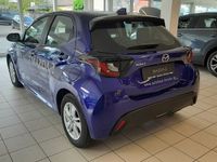 Neu Mazda 2 Center-Line 116 PS (85 kW) 2025 Glass blue Kleinwagen
