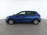 Gebraucht VW Polo Trendline 75 PS (55 kW) 2018 Blau Kleinwagen