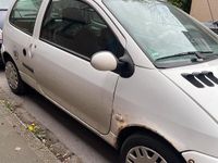Gebraucht Renault Twingo 60 PS (44 kW) 2001 Weiß Kleinwagen