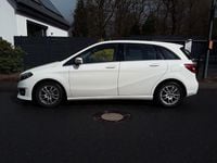 Gebraucht Mercedes B180 122 PS (89 kW) 2018 Weiß Van / Kleinbus