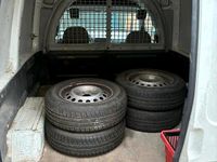 Gebraucht VW Caddy 60 PS (44 kW) 2003 Weiß Van / Kleinbus