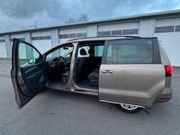 Gebraucht VW Sharan Comfortline 150 PS (110 kW) 2015 Gelb Van / Kleinbus