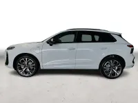 Neu Audi Q3 Sport 177 PS (130 kW) 2026 Weiß SUV