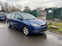 Second-hand Ford Focus Style 109 CP (80 kW) 2010 Albastru Berlinǎ