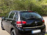 Gebraucht Citroën C3 PureTech 82 PS (60 kW) 2016 Schwarz Kleinwagen