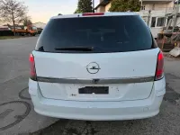 Używany Opel Astra 150 KM (110 kW) 2005 Biały Kombi