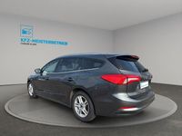 Gebraucht Ford Focus Cool & Connect 120 PS (88 kW) 2020 Grau Kombi