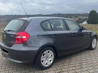 Gebraucht BMW 118 143 PS (105 kW) 2008 Grau Kleinwagen