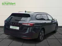 Gebraucht Skoda Superb Selection 150 PS (110 kW) 2024 Ebony schwarz metallic (schwarz) metallic Kombi