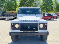 Gebraucht Land Rover Defender 122 PS (89 kW) 2012 Weiß Kombi