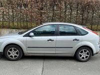 Gebraucht Ford Focus 116 PS (85 kW) 2005 Silber Kombi