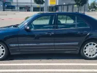 Gebraucht Mercedes E430 279 PS (205 kW) 2000 Blau Limousine