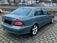 Gebraucht Mercedes C230 204 PS (150 kW) 2005 Grau Limousine