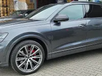 Gebraucht Audi SQ8 Competition 507 PS (372 kW) 2023 Daytonagrau SUV