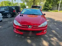 Gebraucht Peugeot 206 CC 109 PS (80 kW) 2006 Rot Cabrio