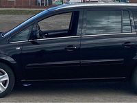 Gebraucht Opel Zafira 125 PS (91 kW) 2011 Schwarz Van / Kleinbus
