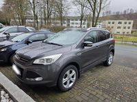 Gebraucht Ford Kuga 150 PS (110 kW) 2015 Grau SUV