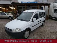 Gebraucht Opel Combo 101 PS (74 kW) 2011 Weiß Kombi
