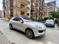 Gebraucht Porsche Cayenne 379 PS (278 kW) 2011 Silber SUV