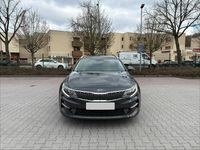 Gebraucht Kia Optima 142 PS (104 kW) 2017 Grau Kombi