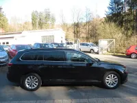 Gebraucht VW Passat Comfortline 150 PS (110 kW) 2016 Schwarz Kombi