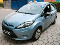 Gebraucht Ford Fiesta 95 PS (69 kW) 2010 Blau Kleinwagen