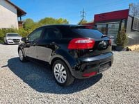 Gebraucht Kia Rio 75 PS (55 kW) 2013 Schwarz Limousine