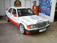 Gebraucht Mercedes 190 160 PS (117 kW) 1990 Weiß Limousine