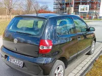 Gebraucht VW Fox 55 PS (40 kW) 2008 Schwarz Kleinwagen