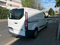 Second-hand Ford Transit Custom 130 CP (95 kW) 2016 Alb Monovolum