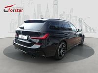 gebraucht BMW 320 d xDrive M Sport ACC Laserlicht Standh. SHZ