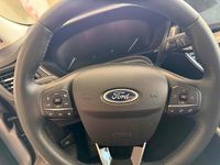 Gebraucht Ford Focus Titanium 120 PS (88 kW) 2022 Silber Kombi