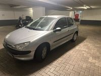 gebraucht Peugeot 206 mit tüv und viele Teile neu