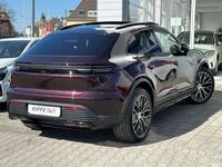Gebraucht Porsche Macan 300 kW (408 PS) 2024 Kupferrubin metallic SUV