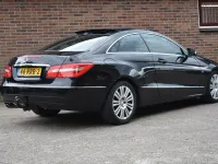 Gebraucht Mercedes E200 Elegance 184 PS (135 kW) 2010 Schwarz Coupé