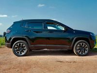 Gebraucht Jeep Compass Trailhawk 190 PS (139 kW) 2022 Schwarz SUV