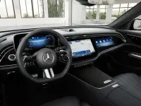 Gebraucht Mercedes E300 AMG 2025 Schwarz