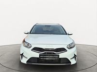 Gebraucht Kia Ceed Edition 7 101 PS (74 kW) 2023 Weiss / carraraweiss Kleinwagen