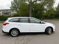 Gebraucht Ford Focus Trend 116 PS (85 kW) 2014 Weiß Limousine