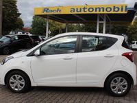 Gebraucht Hyundai i10 67 PS (49 kW) 2014 Weiß Kleinwagen