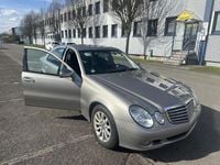 Second-hand Mercedes E300 Elegance 211 CP (155 kW) 2008 Berlinǎ