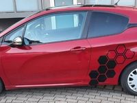 gebraucht Peugeot 208 PureTech 82 Style Style