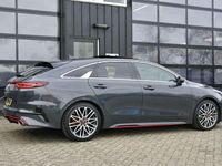 Gebraucht Kia ProCeed GT 204 PS (150 kW) 2023 Grau Kombi