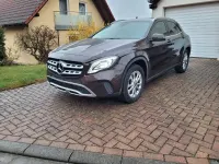 Gebraucht Mercedes GLA220 Urban 177 PS (130 kW) 2018 Schwarz SUV