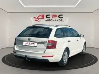 Gebraucht Skoda Octavia Active 105 PS (77 kW) 2015 Weiß Kleinwagen