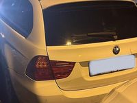 Gebraucht BMW 320 177 PS (130 kW) 2009 Weiß Limousine