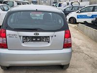 Second-hand Kia Picanto LX 65 CP (47 kW) 2006 Argintiu Hatchback