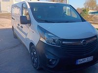 Gebraucht Opel Vivaro 120 PS (88 kW) 2015 Weiß Van / Kleinbus
