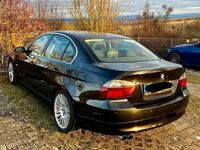 gebraucht BMW 330 i e90 Automatik/Keyless Go / Sport AW TÜV neu
