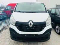 Gebraucht Renault Trafic Komfort 145 PS (106 kW) 2016 Gletscherweiss Van / Kleinbus